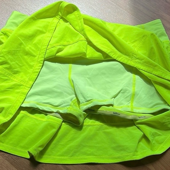 Lululemon Athletica Yellow Skater Mini Skirt - Picture 2 of 3